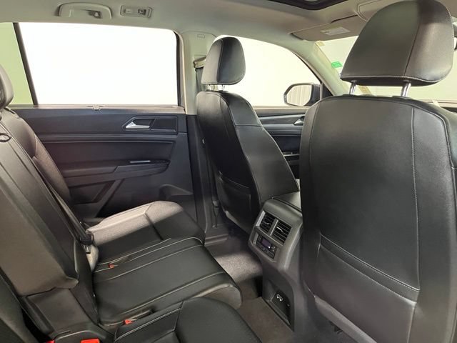 Used 2021 Volkswagen Atlas SEL AWD/4WD image 14