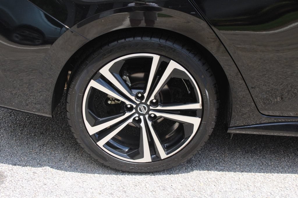 Used 2020 Nissan Sentra SR FWD image 34