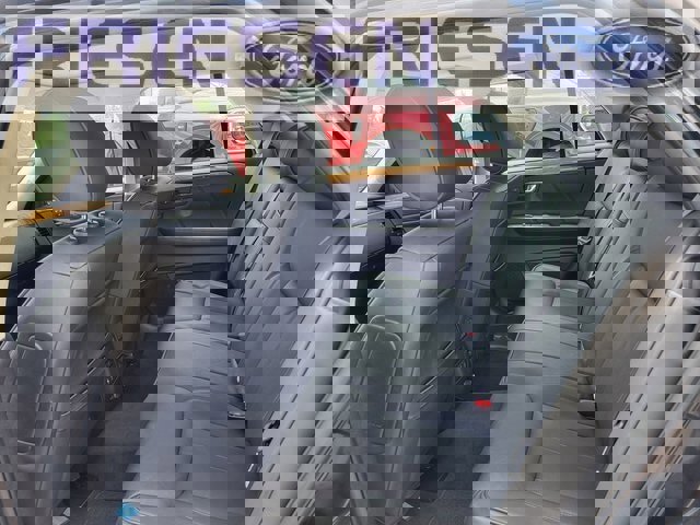 Used 2010 Cadillac DTS Platinum image 23