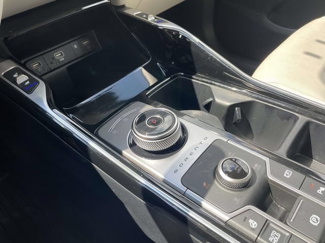 Used 2023 Kia Sorento SX Prestige w/ Panoramic Sunroof Package AWD/4WD image 31