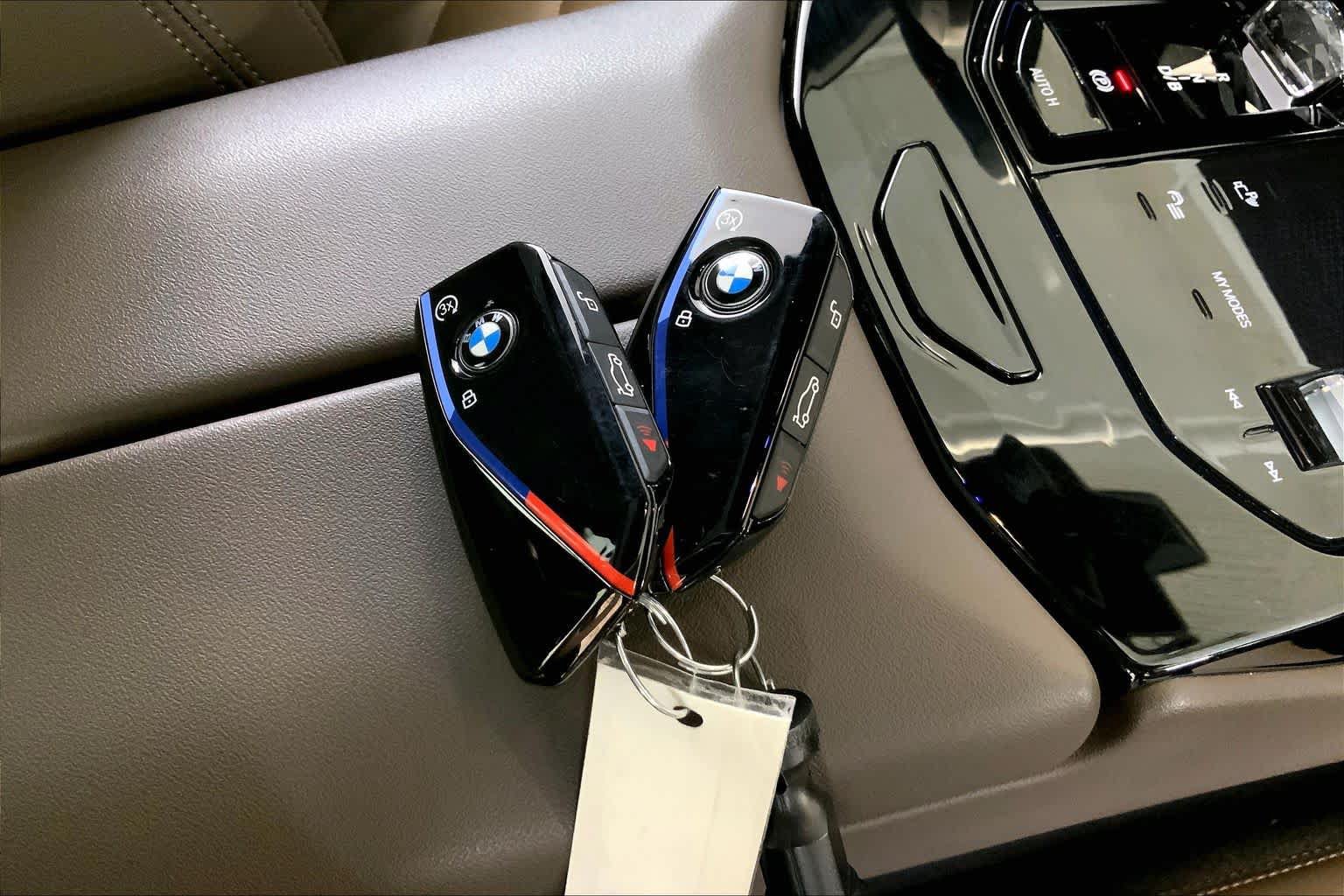 Used 2024 BMW i5 M60 w/ Executive Package AWD/4WD image 14