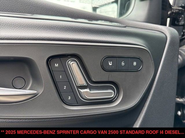 Used 2025 Mercedes-Benz Sprinter 2500 image 15