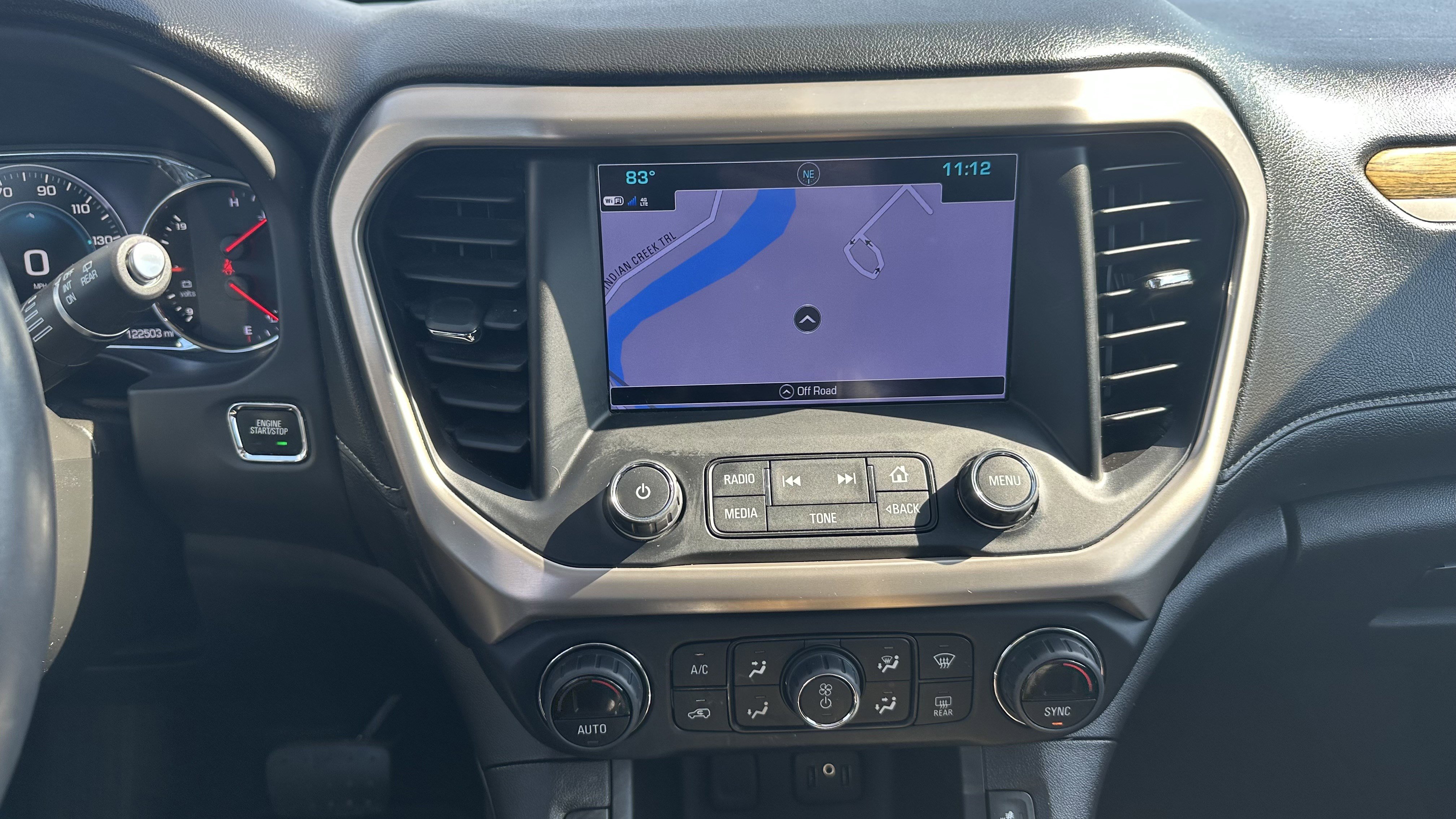 Used 2017 GMC Acadia Denali w/ Technology Package image 31