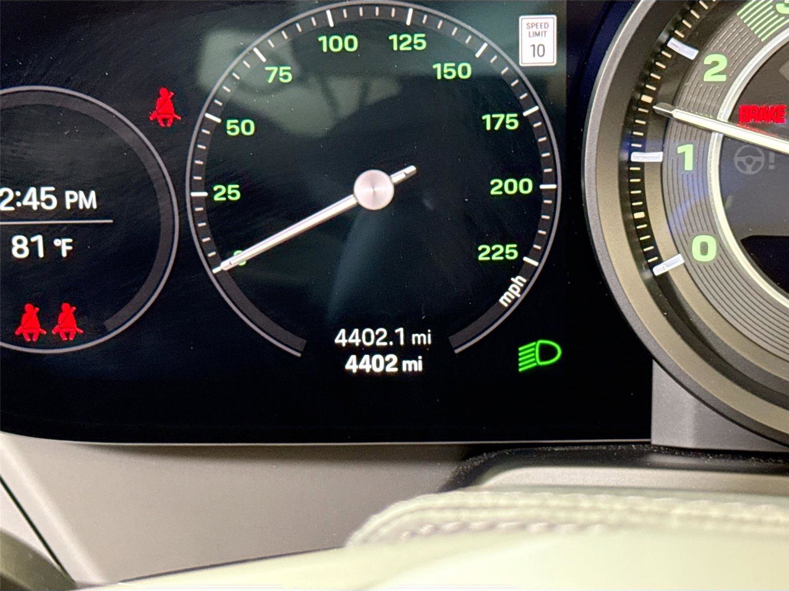 Used 2025 Porsche 911 Turbo S AWD/4WD image 19