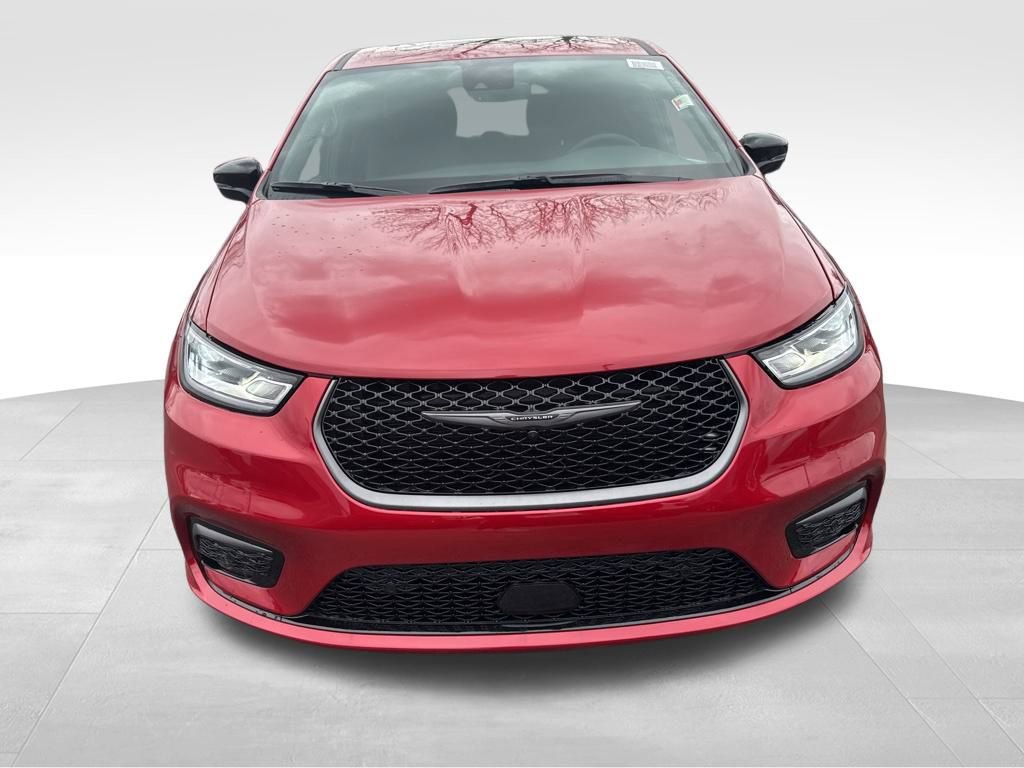 New 2026 Chrysler Pacifica Select image 9