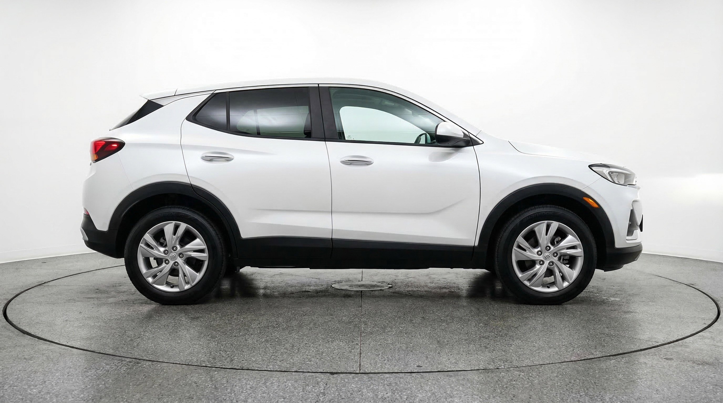 Used 2025 Buick Encore GX Preferred image 11