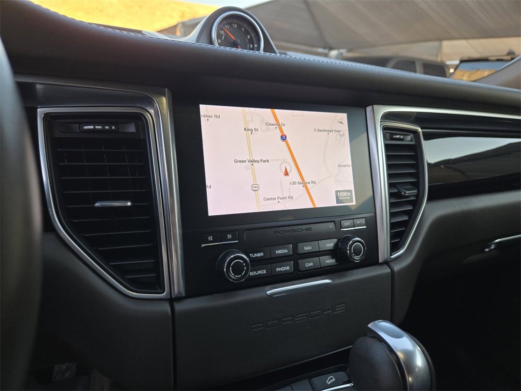 Used 2018 Porsche Macan S image 17