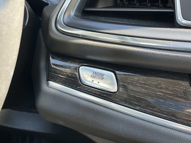 Used 2021 Buick Enclave Avenir w/ Avenir Technology Package image 15