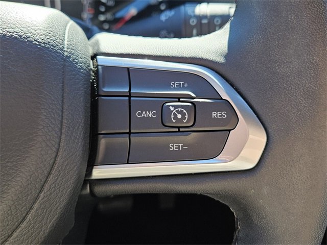 Used 2025 Jeep Compass Latitude w/ Altitude Special Edition image 22