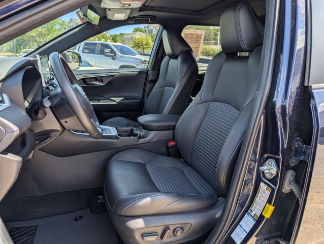 Used 2021 Toyota RAV4 XSE AWD/4WD image 16