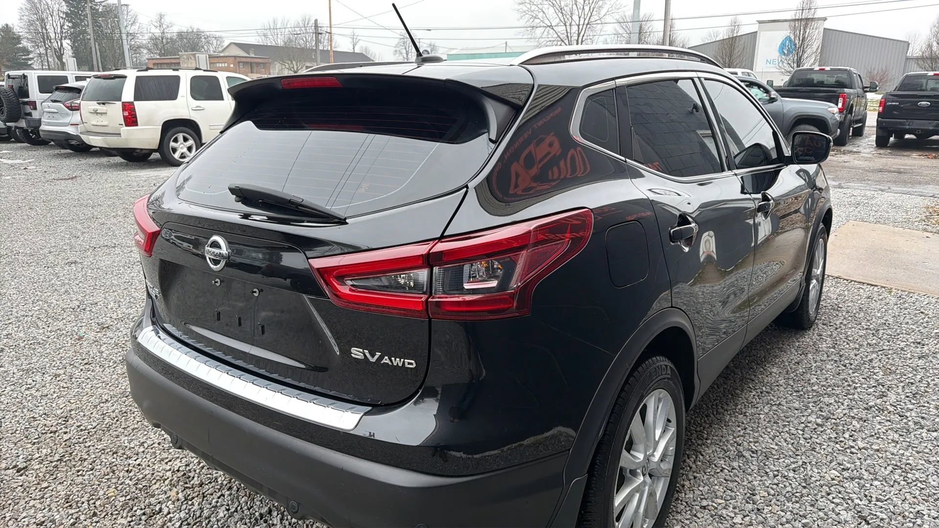 Used 2022 Nissan Rogue Sport SV image 5
