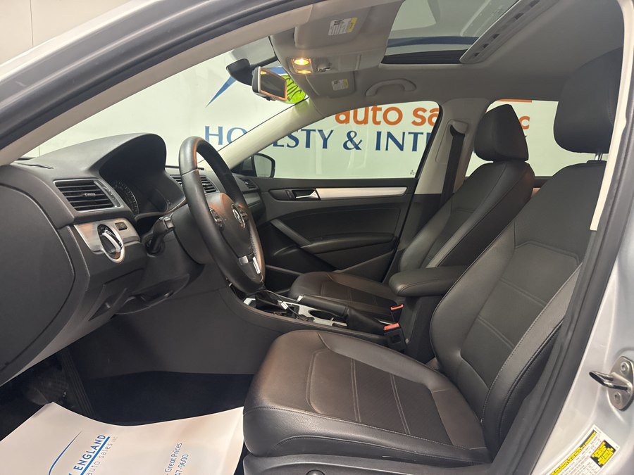 Used 2013 Volkswagen Passat 2.5 SE FWD image 6