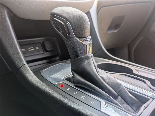 Used 2023 Chevrolet Equinox LT FWD image 12