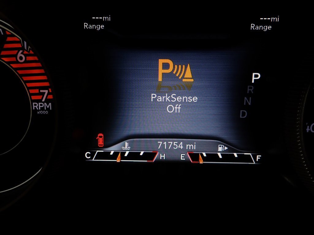 Used 2019 Jeep Cherokee Limited w/ Technology Group image 25