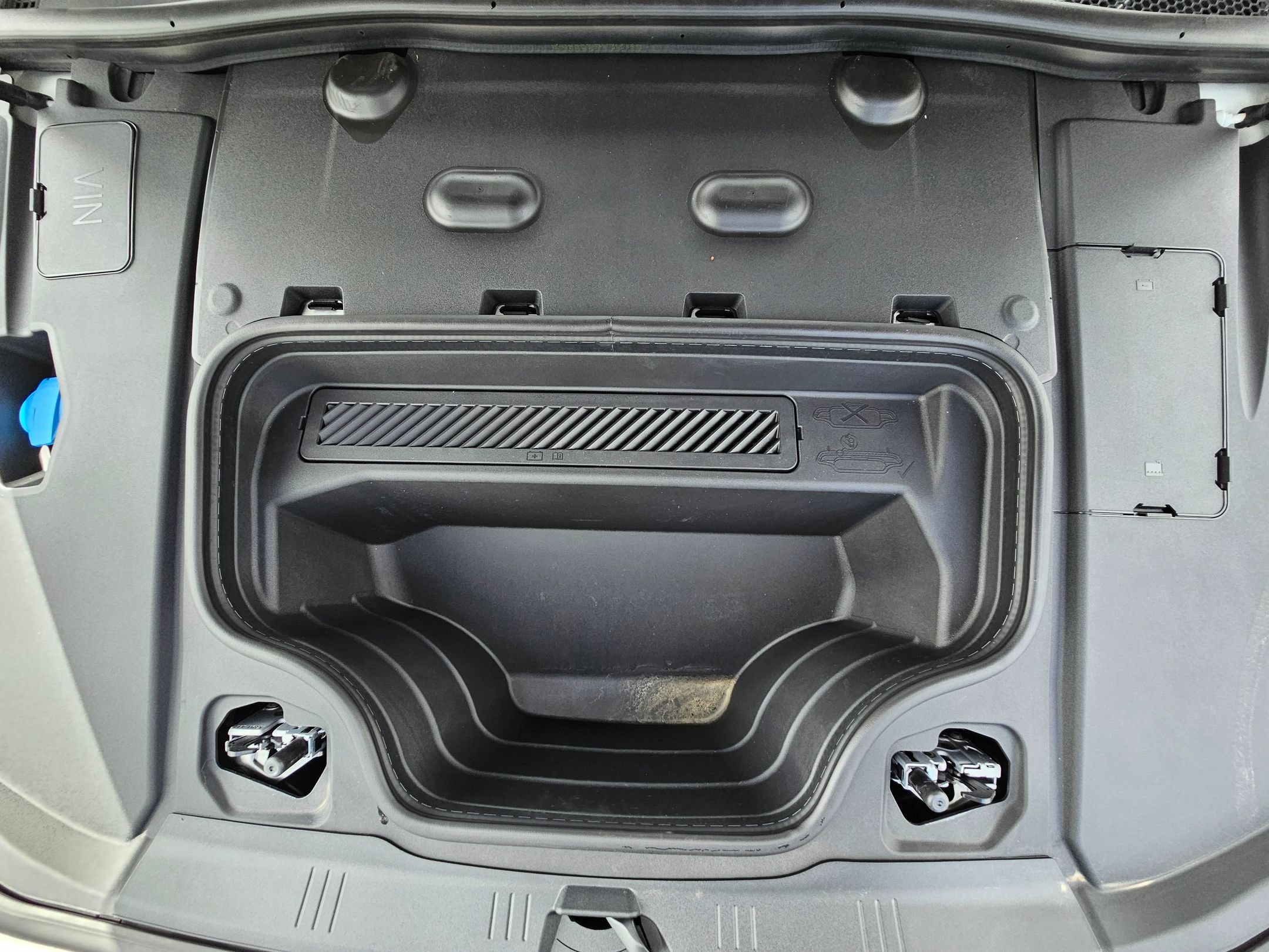 Used 2025 Audi A6 e-tron Prestige AWD/4WD image 31