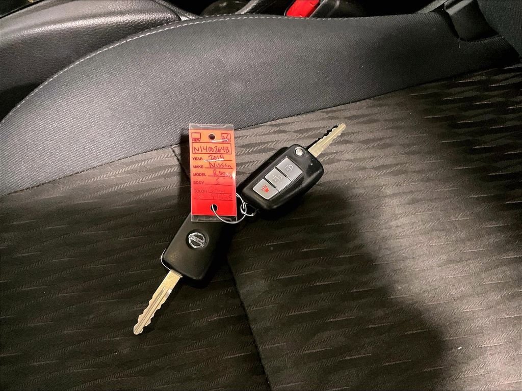 Used 2019 Nissan Rogue S AWD/4WD image 29