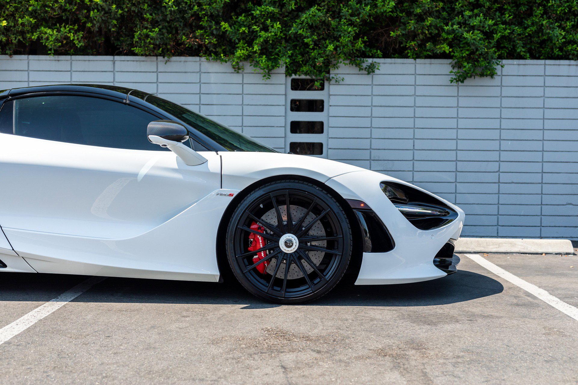 Used 2020 McLaren 720S Performance image 24