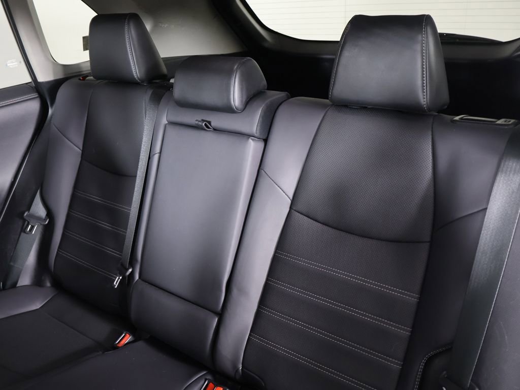 Used 2022 Toyota RAV4 Limited image 34