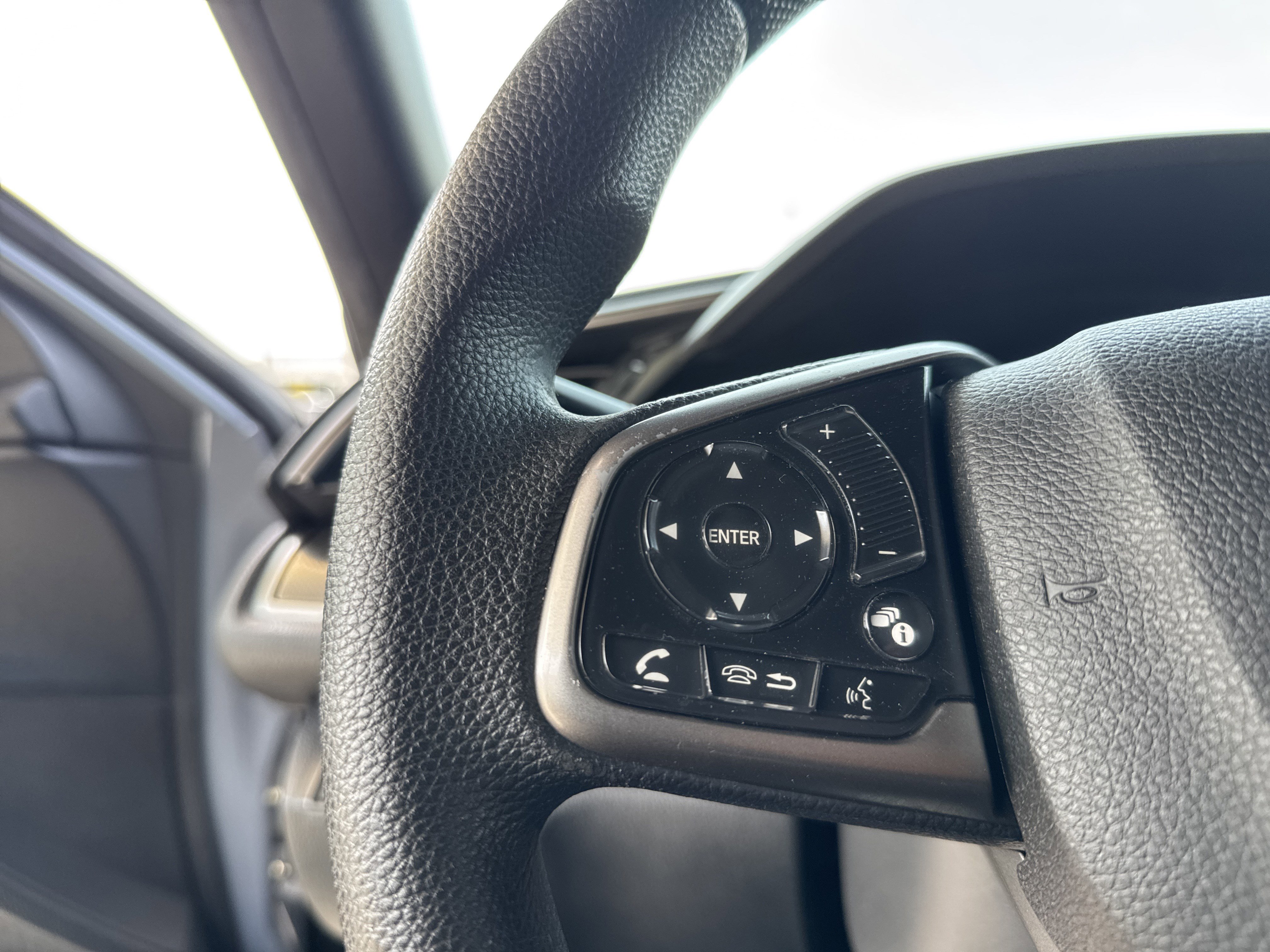 Used 2018 Honda Civic EX image 18