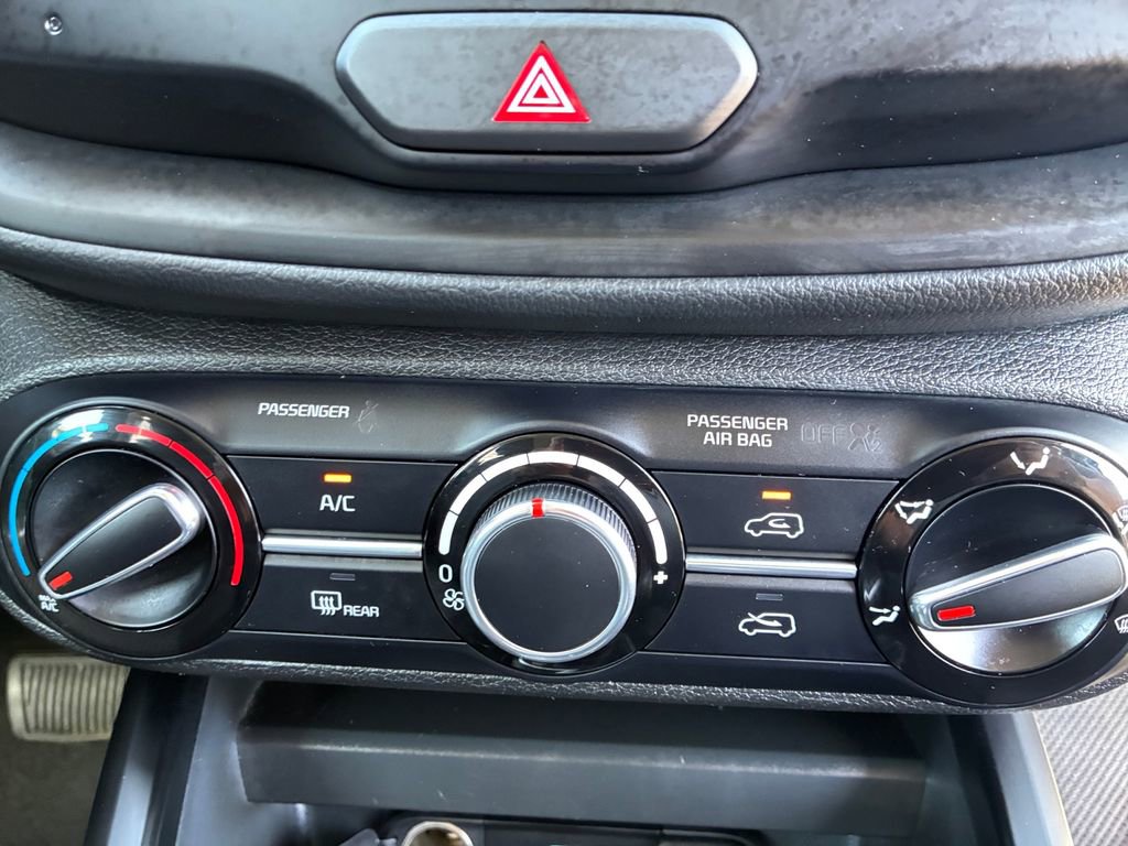 Used 2024 Kia Soul LX w/ Option Group 015 image 4