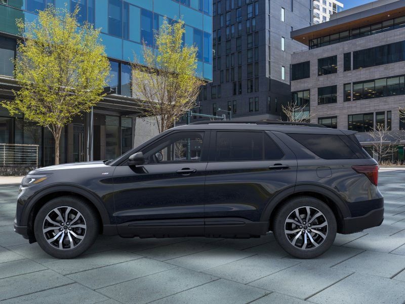 New 2026 Ford Explorer ST-Line AWD/4WD image 3