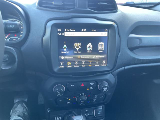 Certified 2022 Jeep Renegade Altitude w/ Convenience Group image 18