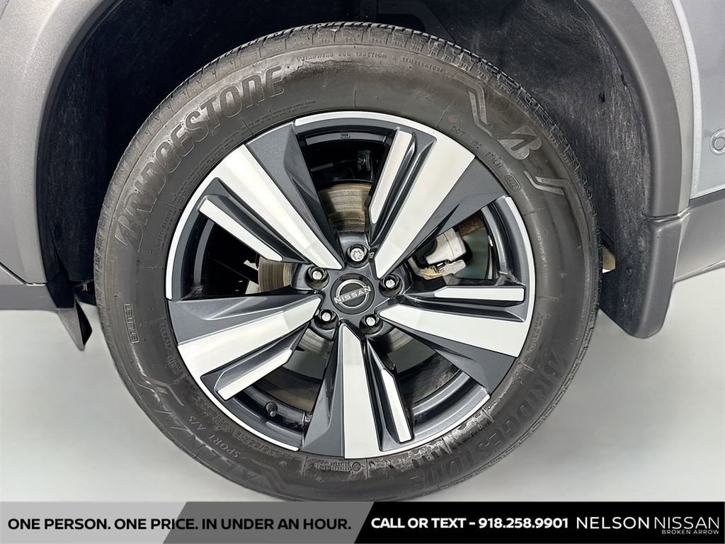 Certified 2023 Nissan Rogue SL w/ SL Premium Package AWD/4WD image 33