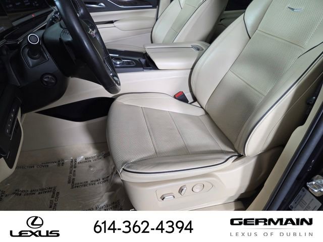 Used 2023 Cadillac Escalade Premium Luxury AWD/4WD image 18