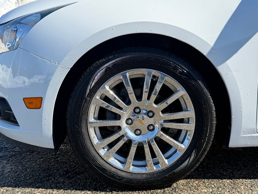 Used 2012 Chevrolet Cruze Eco image 10