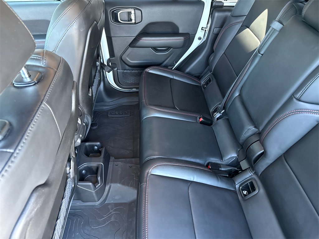 Used 2025 Jeep Gladiator Rubicon w/ Safety Group image 12