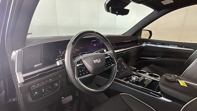 Used 2025 Cadillac Escalade Sport w/ LPO, ONYX Package AWD/4WD image 13
