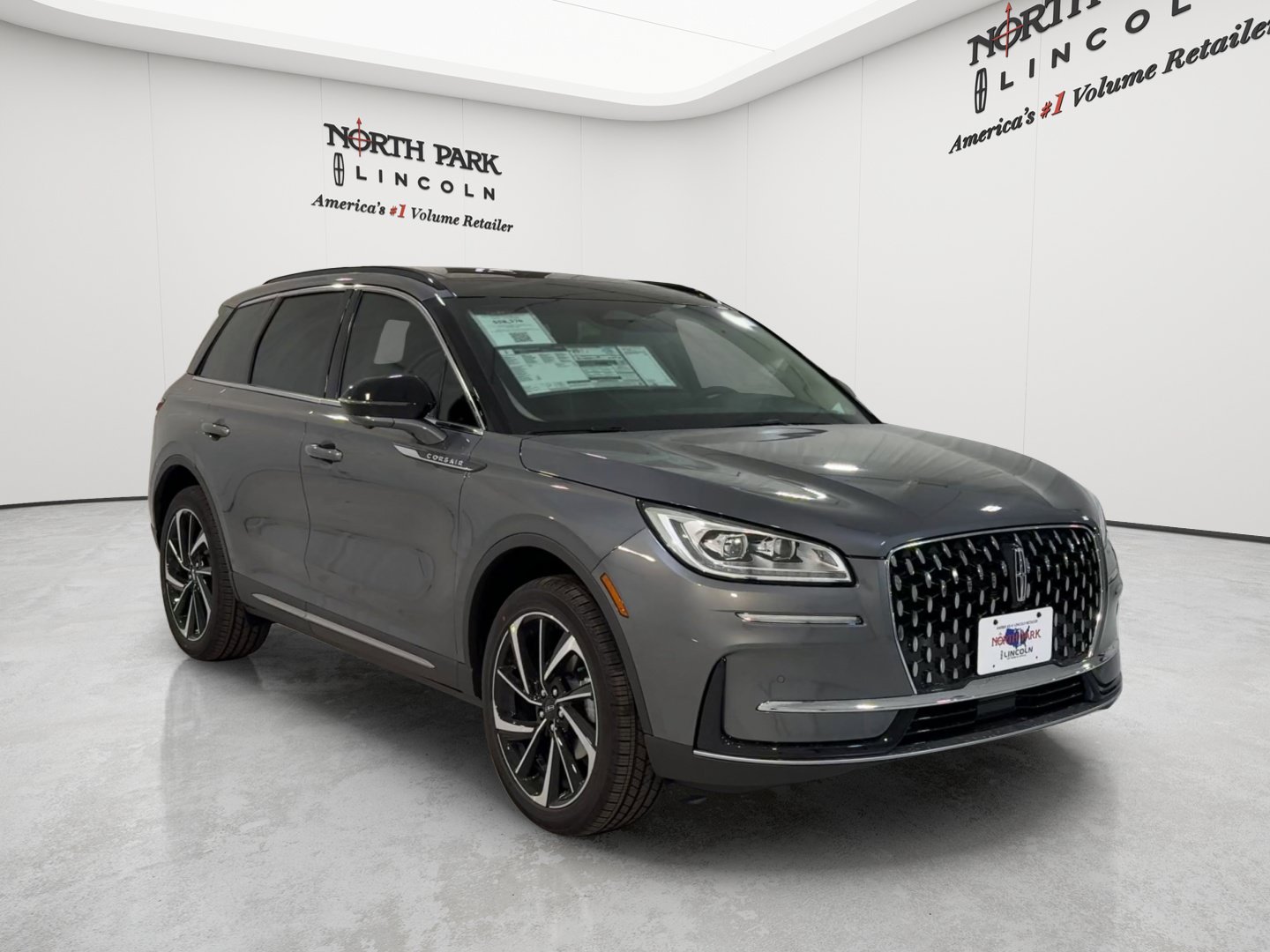 New 2026 Lincoln Corsair Reserve AWD/4WD image 3