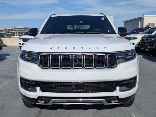 Certified 2025 Jeep Wagoneer Series III w/ HD Trailer Tow Package AWD/4WD image 8