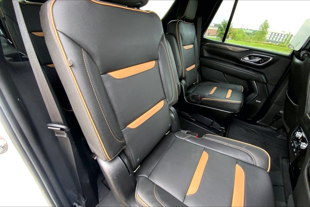 Used 2021 GMC Yukon AT4 w/ Rear Media and Nav Package AWD/4WD image 25