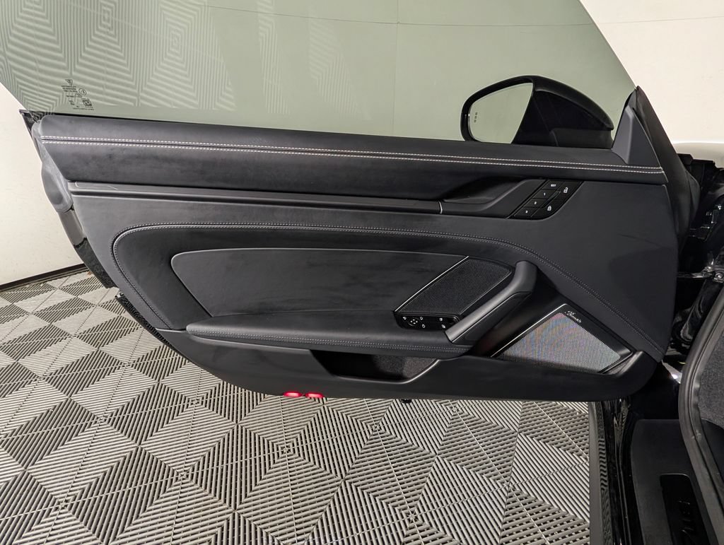 Certified 2026 Porsche 911 Carrera GTS RWD image 23