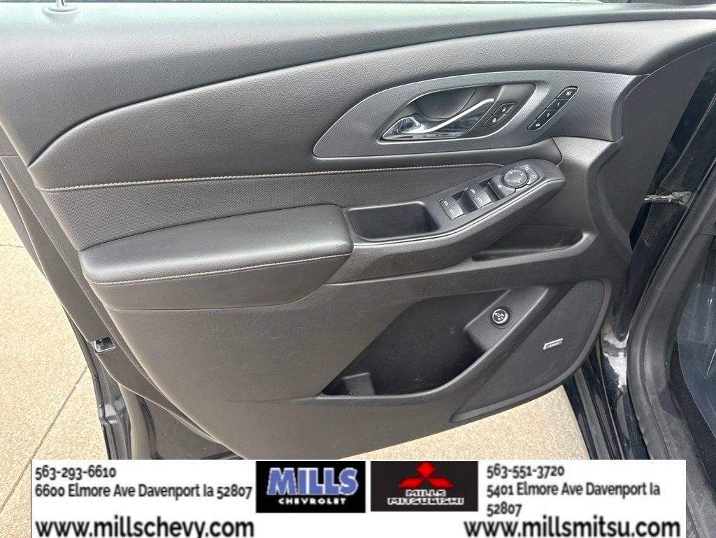 Used 2018 Chevrolet Traverse Premier AWD/4WD image 9