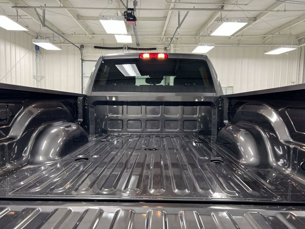 New 2026 RAM 2500 Big Horn AWD/4WD image 24