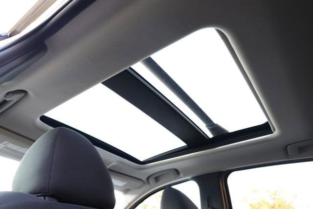 New 2026 Nissan Kicks SV w/ SV Premium Package image 10