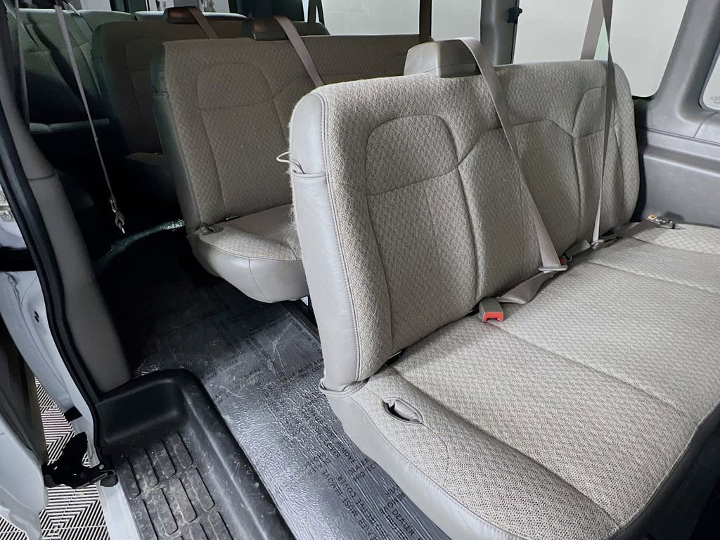Used 2025 Chevrolet Express 3500 LT w/ LT Preferred Equipment Group RWD image 25