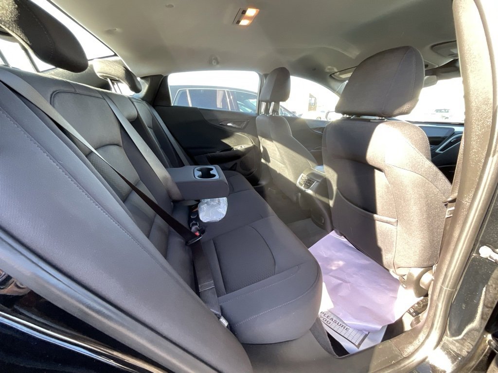 Used 2023 Chevrolet Malibu LT image 18