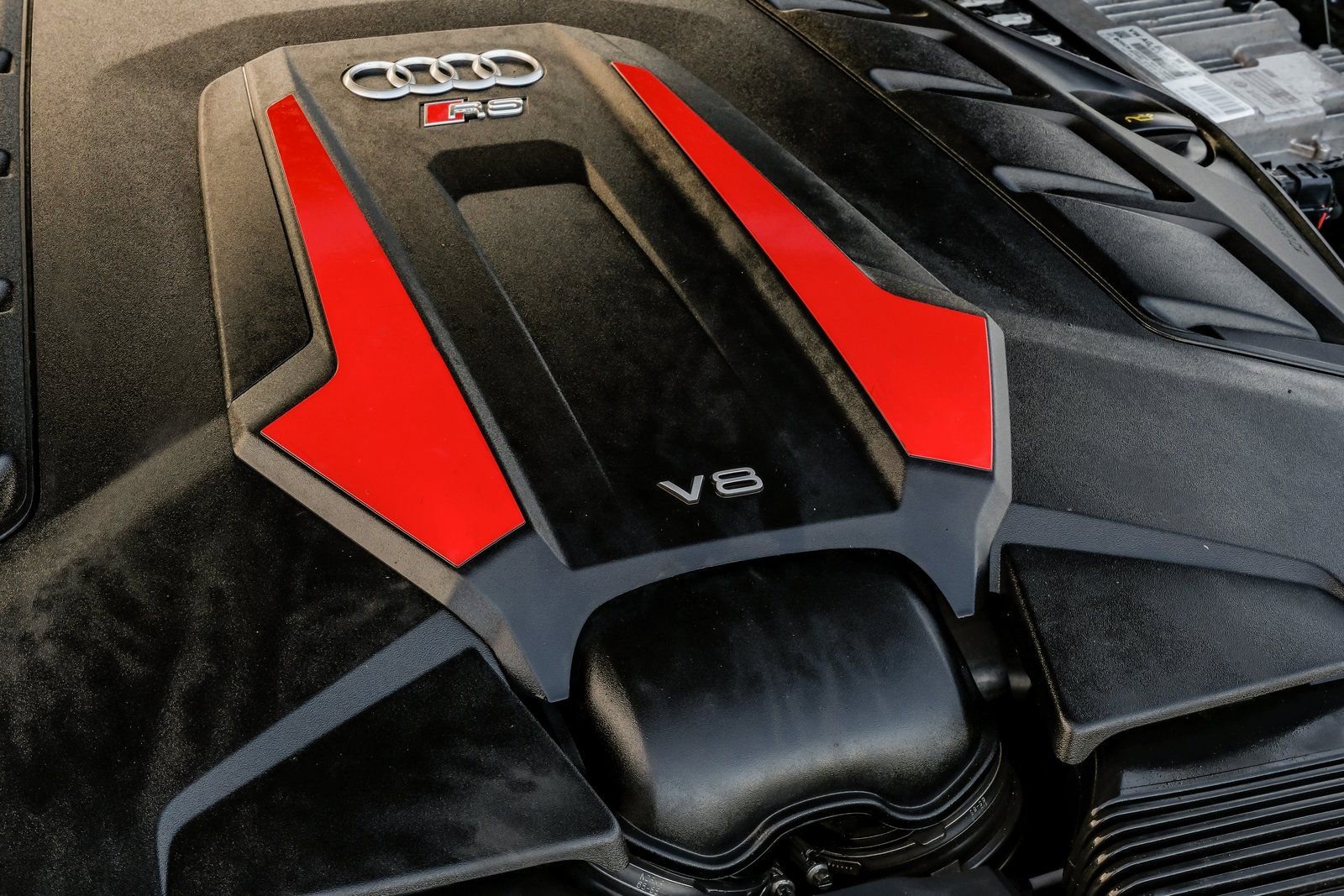 Used 2022 Audi RS Q8 4.0T image 65