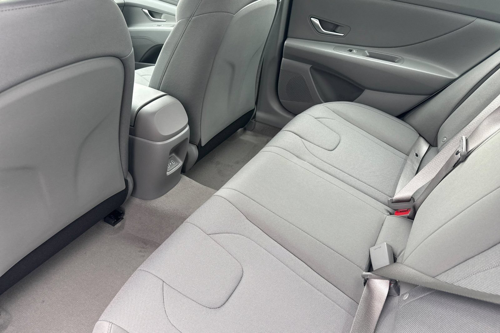 New 2026 Hyundai Elantra SE FWD image 11
