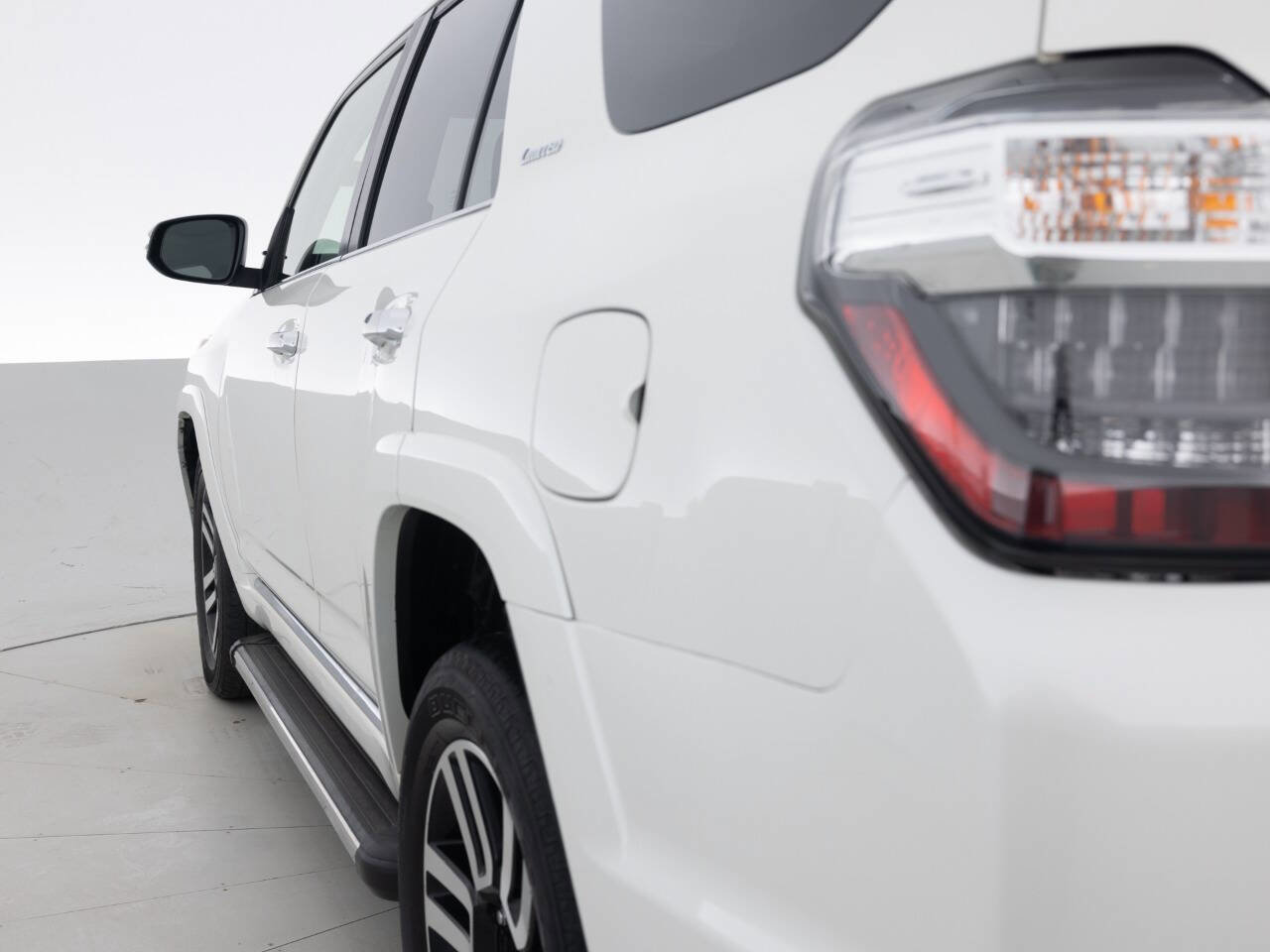 Used 2019 Toyota 4Runner Limited image 13