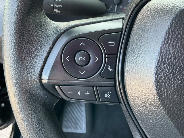 Used 2025 Toyota Corolla LE FWD image 25