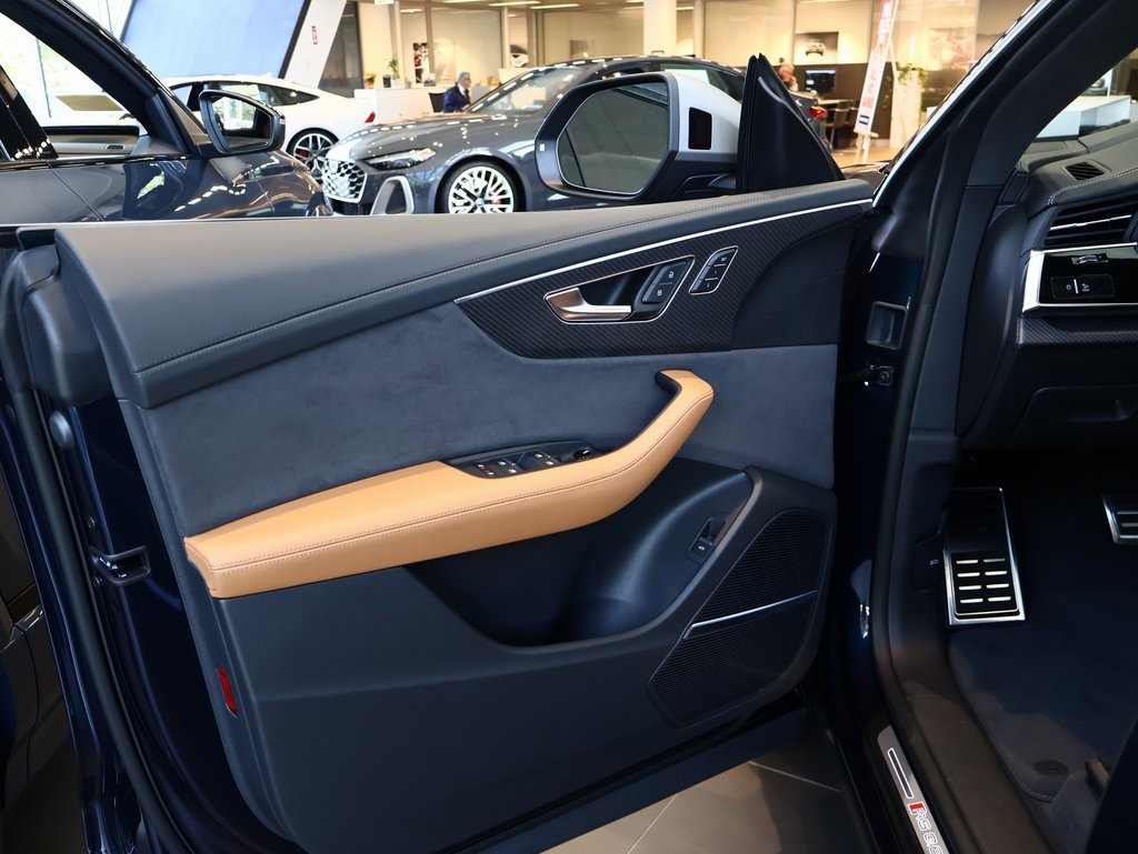 New 2026 Audi RS Q8 performance image 20