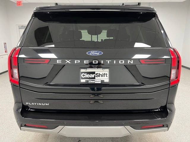 Used 2025 Ford Expedition Platinum AWD/4WD image 8