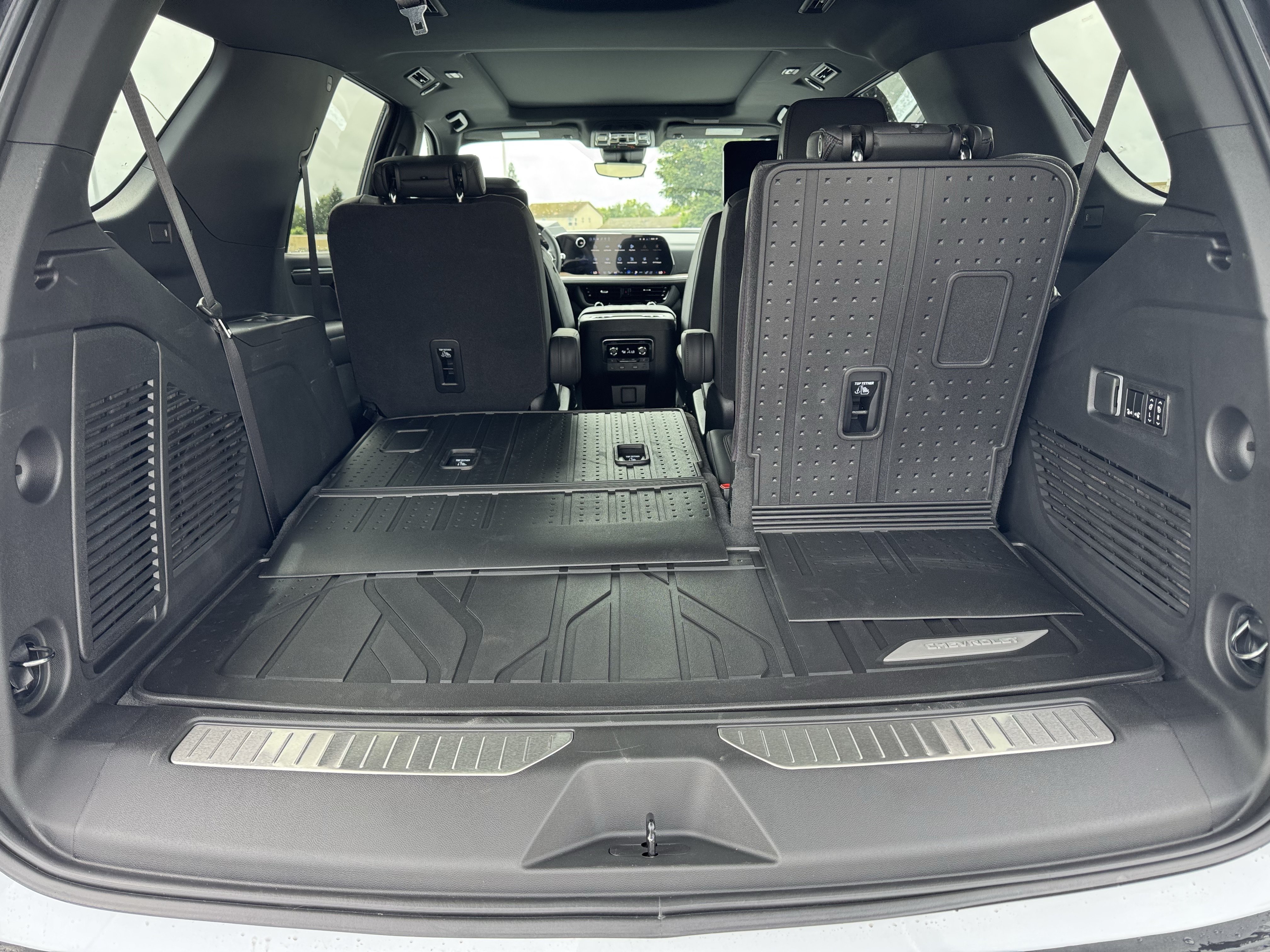 New 2026 Chevrolet Tahoe High Country AWD/4WD image 20