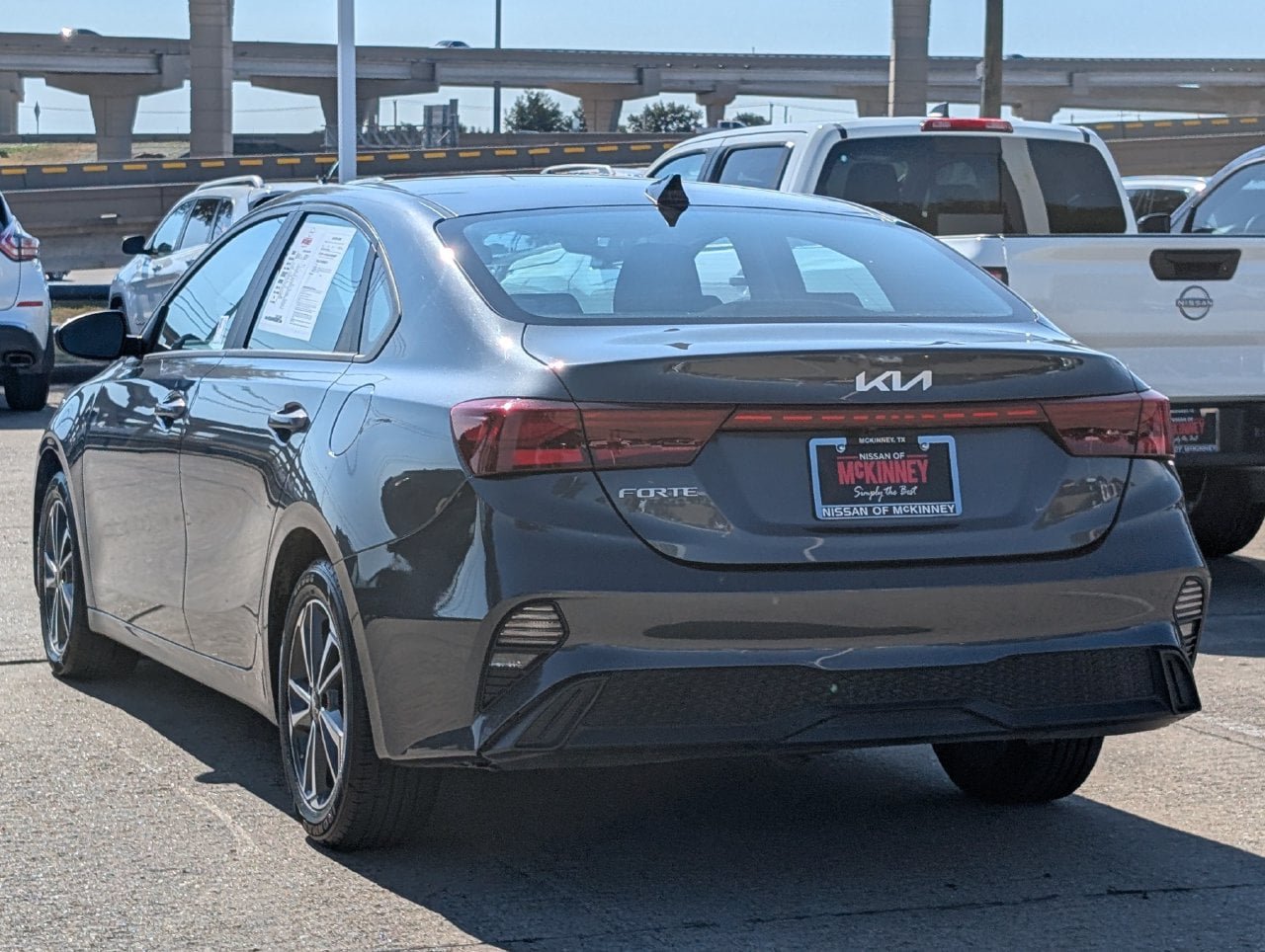 Used 2024 Kia Forte LXS FWD image 4
