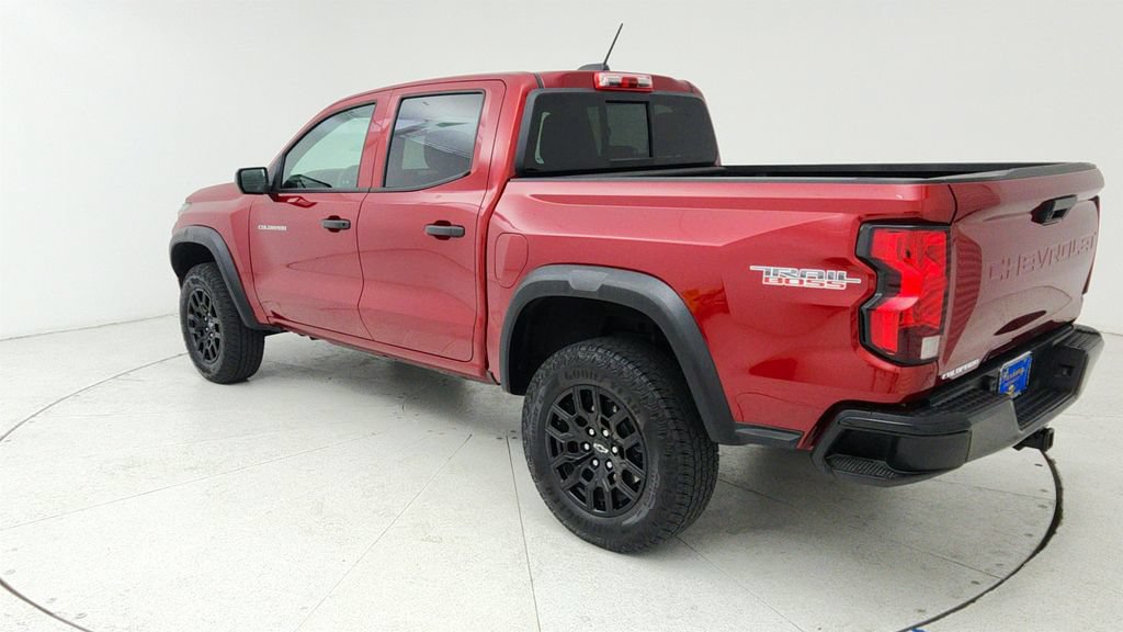 Used 2024 Chevrolet Colorado Trail Boss w/ Advanced Trailering Package AWD/4WD image 5
