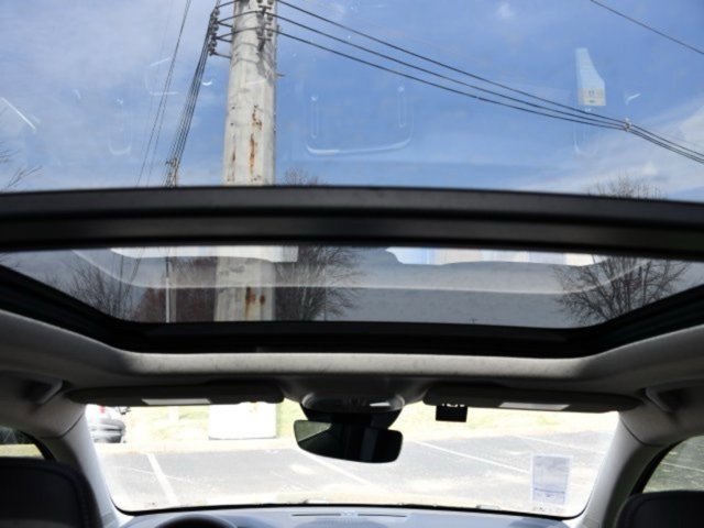 New 2025 Volvo XC40 B5 Core w/ Protection Package Premier image 26